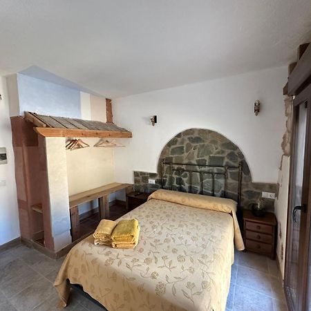 Casa Rural Torremontero Apartamentos Hornos Bagian luar foto