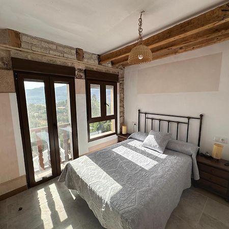 Casa Rural Torremontero Apartamentos Hornos Bagian luar foto