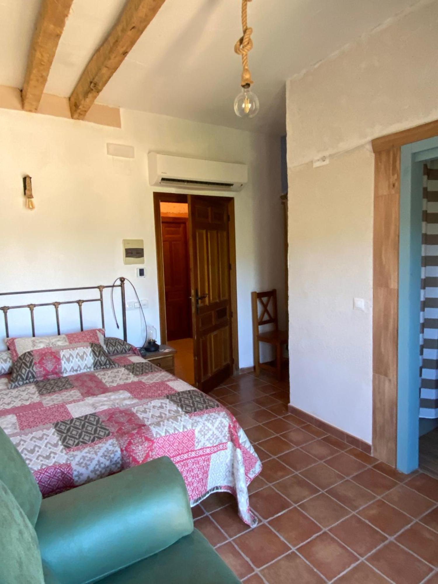 Casa Rural Torremontero Apartamentos Hornos Bagian luar foto